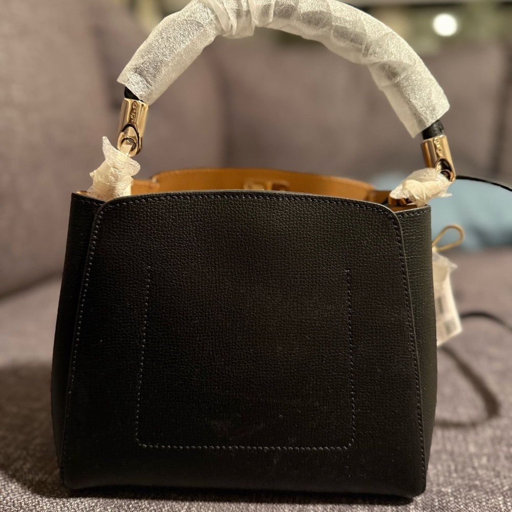 NWT - Kate Spade Black Top Handle Satchel leather purse - Picture 2 of 10